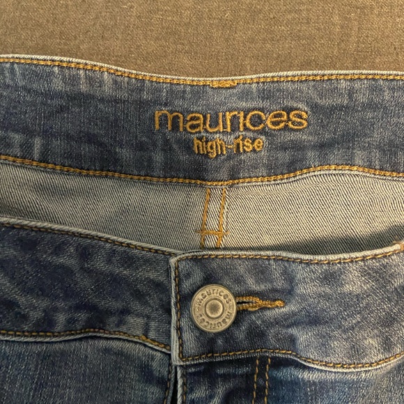 Maurice’s high rise jeans - Picture 3 of 3